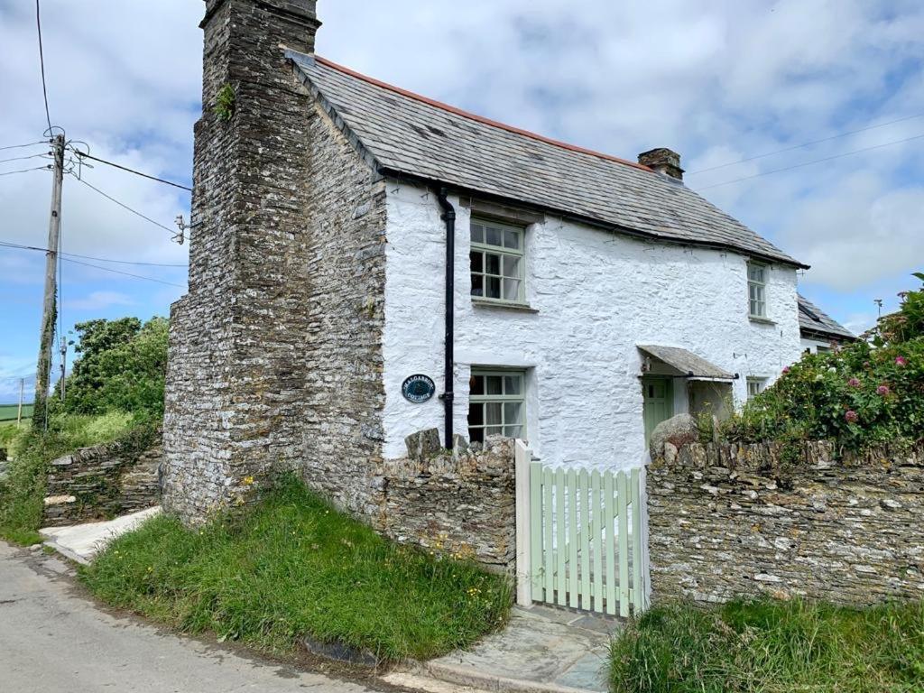 Picture Perfect Cottage In Rural Tintagel Eksteriør bilde