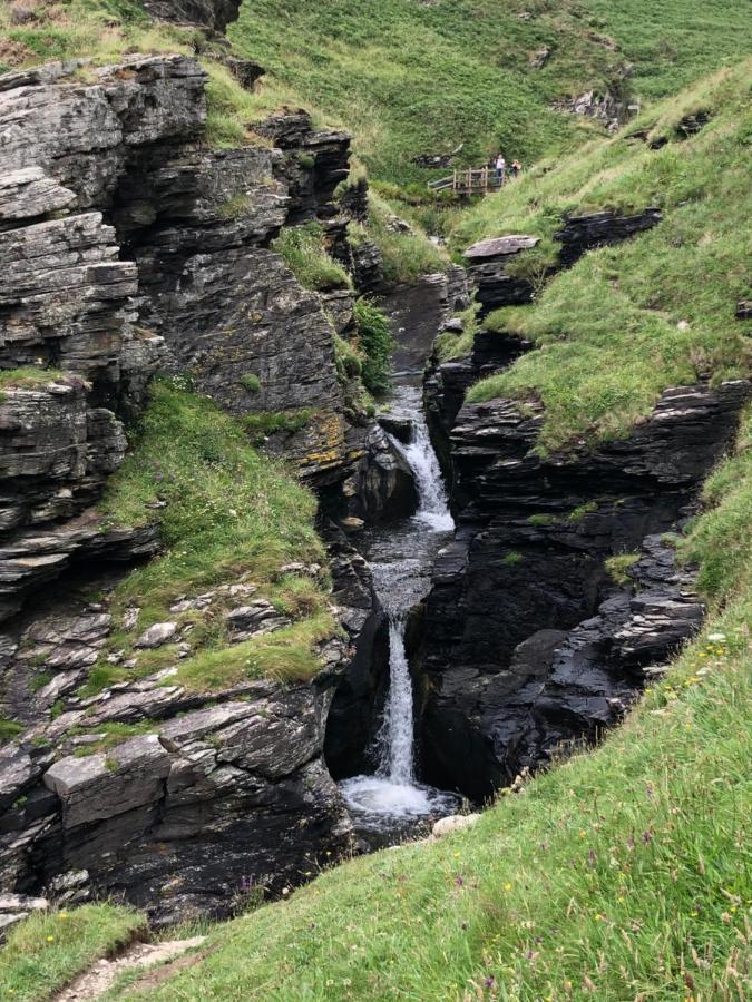 Picture Perfect Cottage In Rural Tintagel Eksteriør bilde