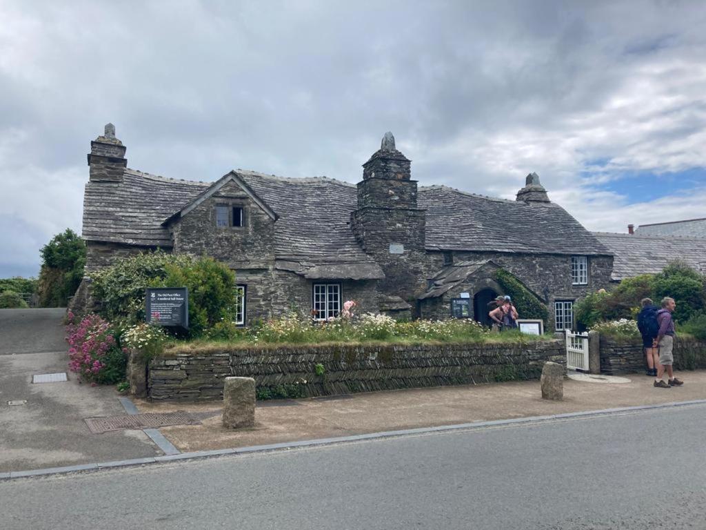 Picture Perfect Cottage In Rural Tintagel Eksteriør bilde